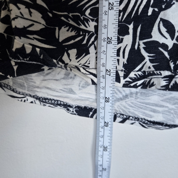 Floral Black and White Mens Button down - Picture 6 of 7